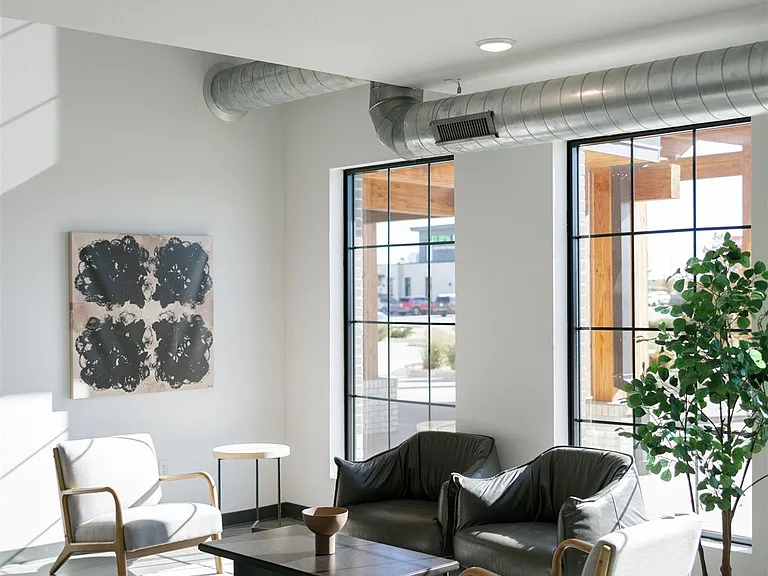 The Standard at 36th Street — Photo 7