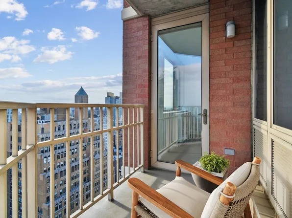 10 East 29th Street image 8 of 35