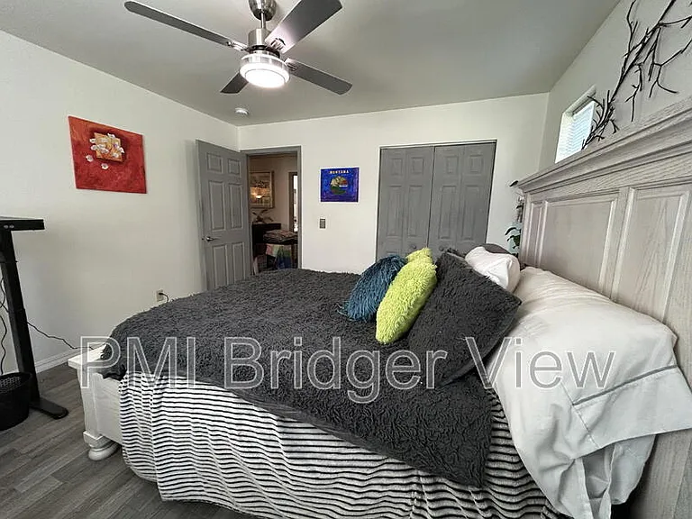 3505 Fallon St #B15 — Photo 10