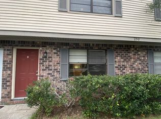 250 Luden Dr APT C, Summerville, SC 29483