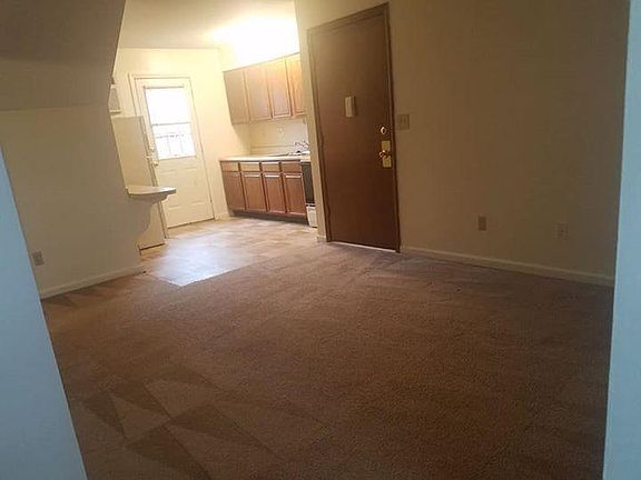 3rd image of 2863 Whitener St APT B5
