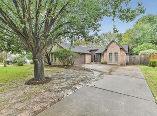 10110 Golden Sunshine Dr, Houston, TX 77064
