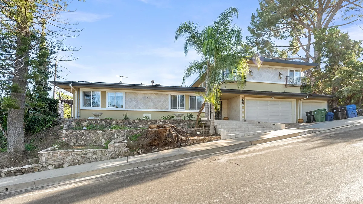Building Photo - 3446 Alginet Dr #1