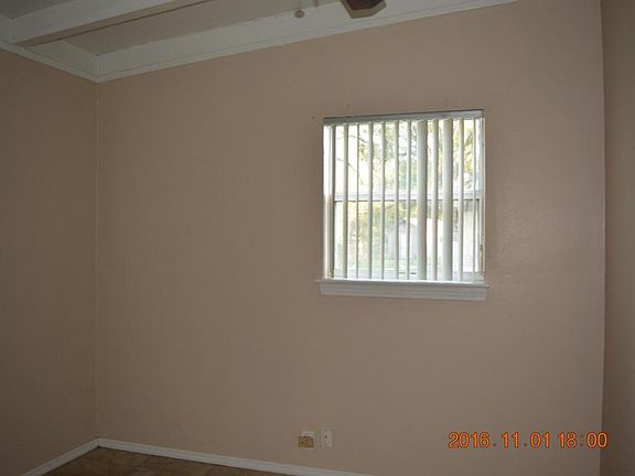 3rd image of 503 Engel Dr