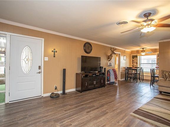 5th image of 503 Melody Ln