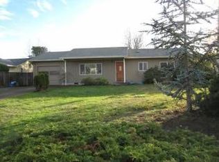 836 S 8th Pl, Harrisburg, OR 97446
