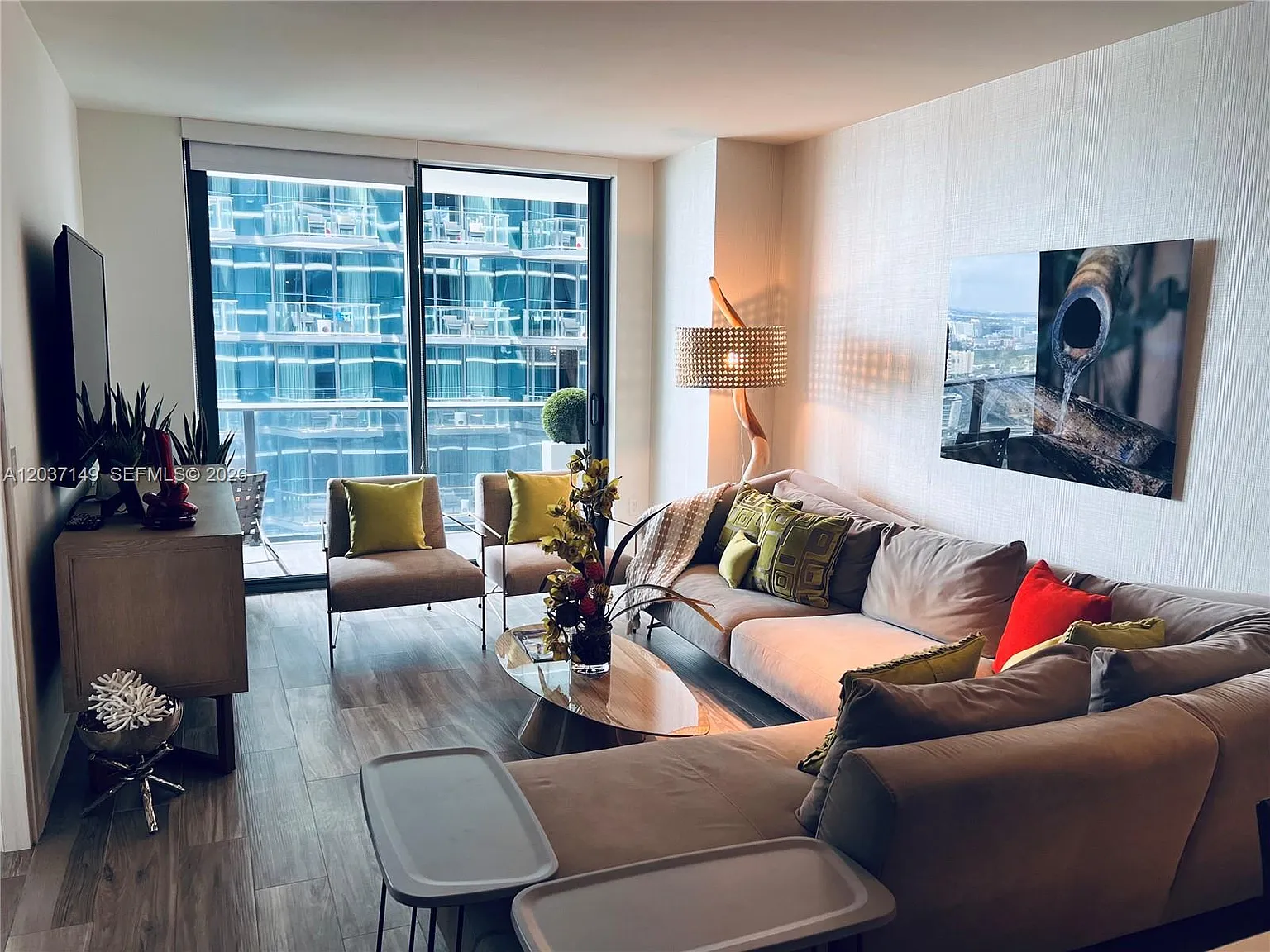 801 Sma Residences Condo — Photo 3