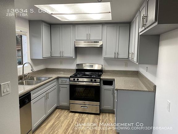 3rd image of 13634 Doty Ave APT 1