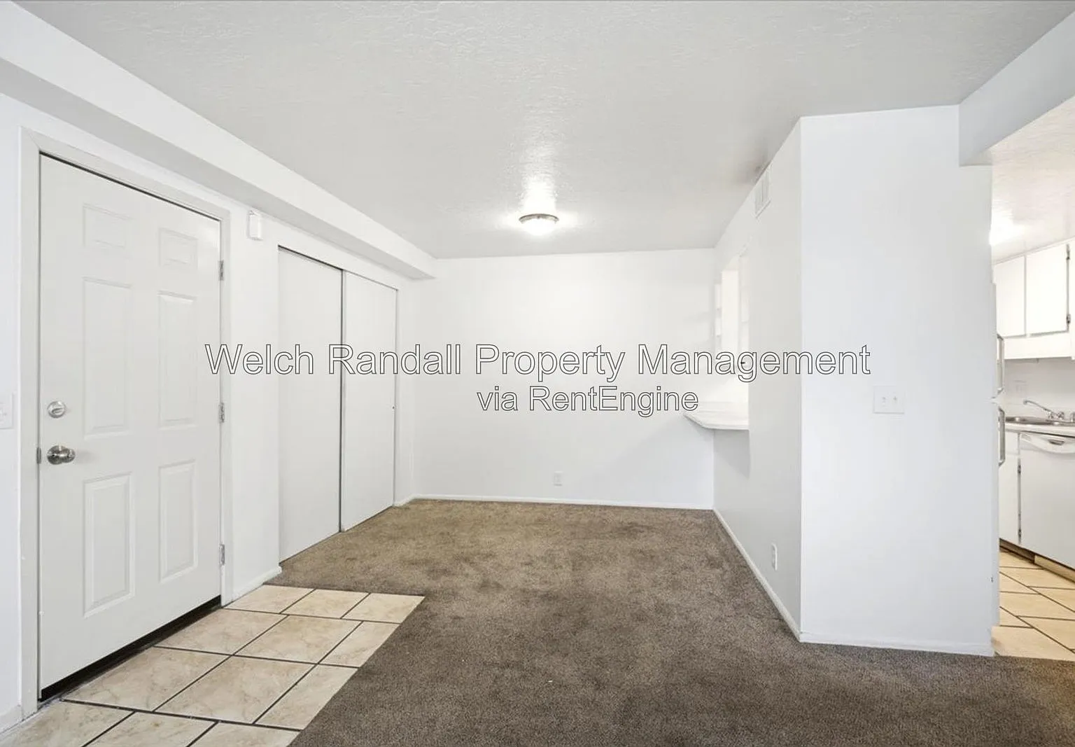 2 bed, 1.0 bath, 890 sqft, $1,065 — Photo 4