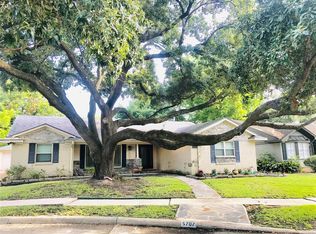 5707 Yarwell Dr, Houston, TX 77096