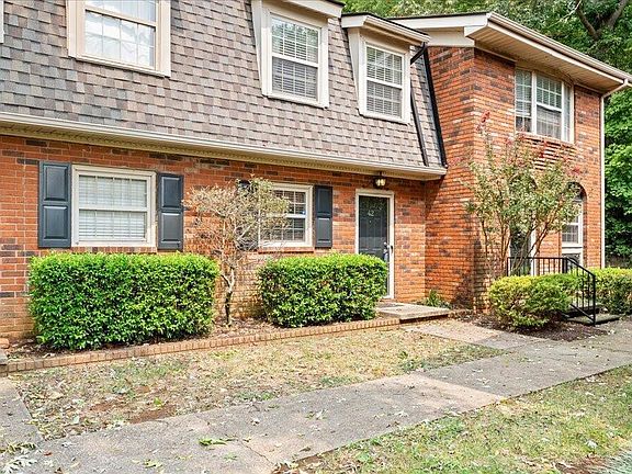 2nd image of 6529 Deane Hill Dr APT 42