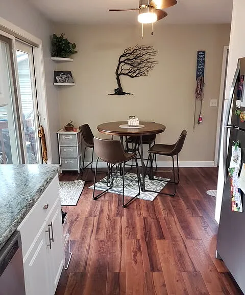 3334 Oakland St — Photo 5