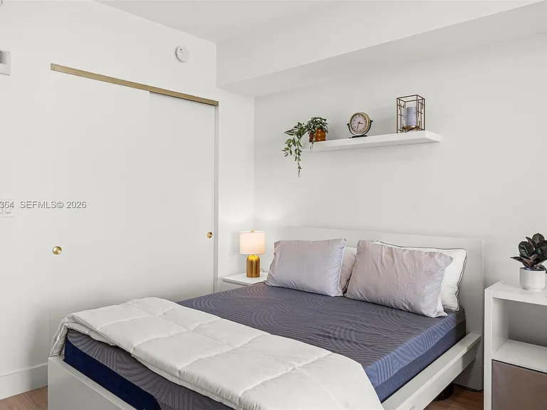 90 NE 32nd St #925 — Photo 8