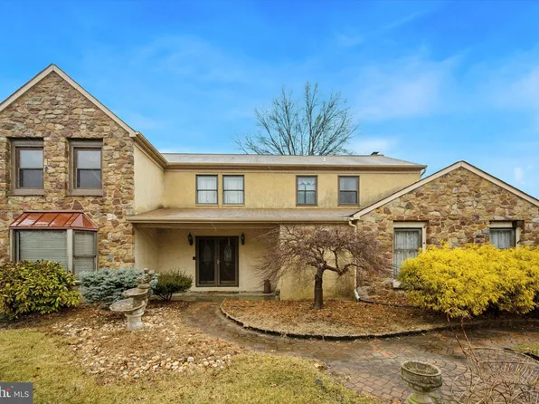 1681 Fairway Dr, Jamison, PA 18929