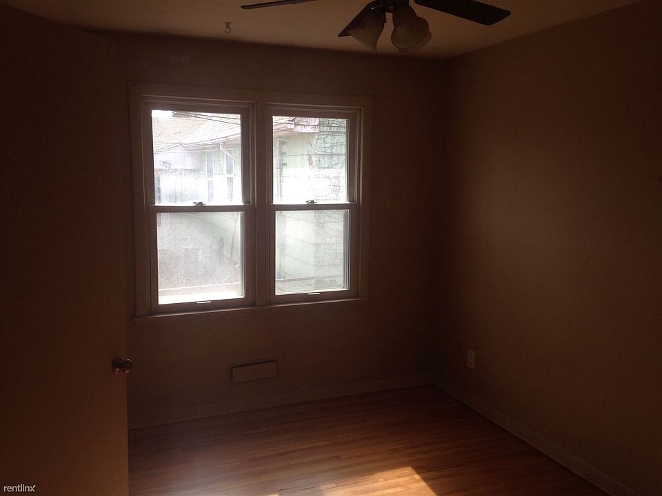 2nd image of 6039 Blaisdell Ave