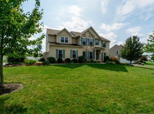 292 Millhouse Dr, Lincoln University, PA 19352