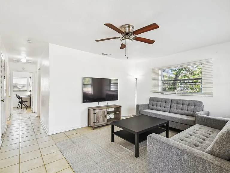 10103 N Lantana Ave — Photo 20