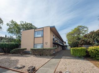 1504 S Claremont St, San Mateo, CA 94402