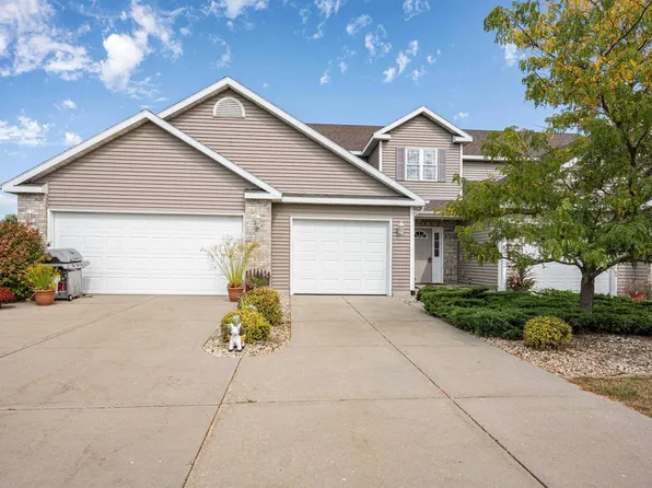 207 Douglas Drive, Brooklyn, WI 53521