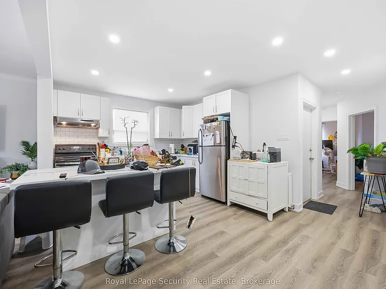 58 Leduc Dr #3 — Photo 6