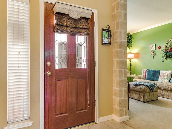 5th image of 3600 Havenlake Dr