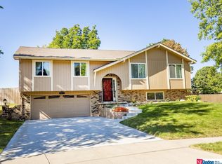 2311 Jameson S, Lincoln, NE 68512