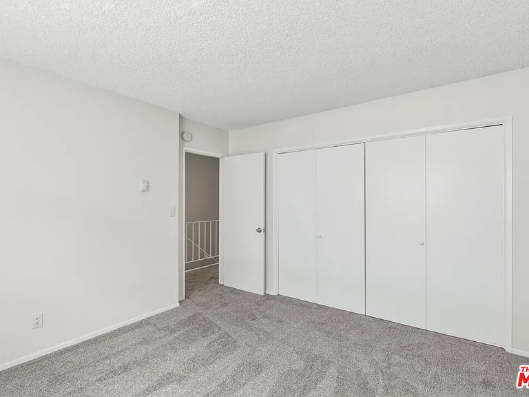 1330 Yale St #2 — Photo 26