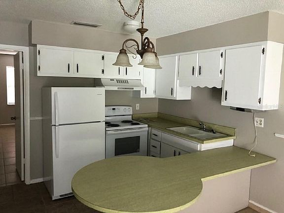 5th image of 1031 Columbia Ave APT E