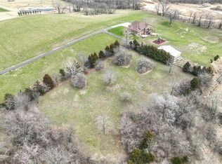7311 N Coventry Ave, Kansas City, MO 64151