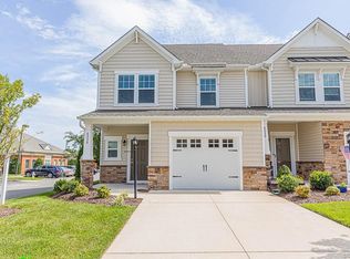 8028 Ellendale Dr #8028, Mechanicsville, VA 23116