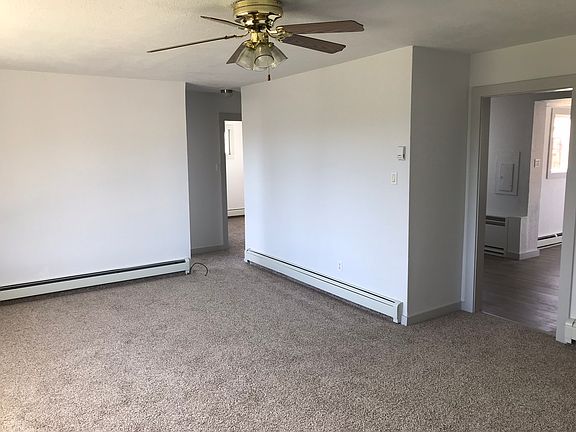 3rd image of 835 Missoula Ave