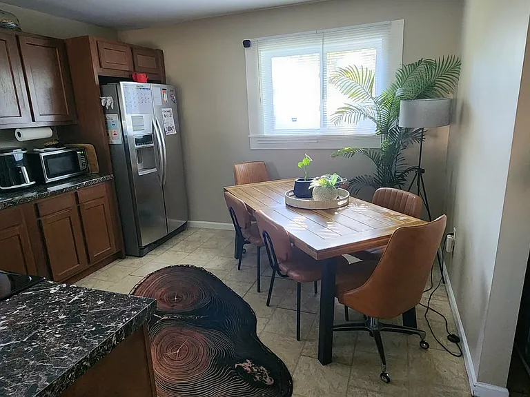 649 Oswego Ave — Photo 33
