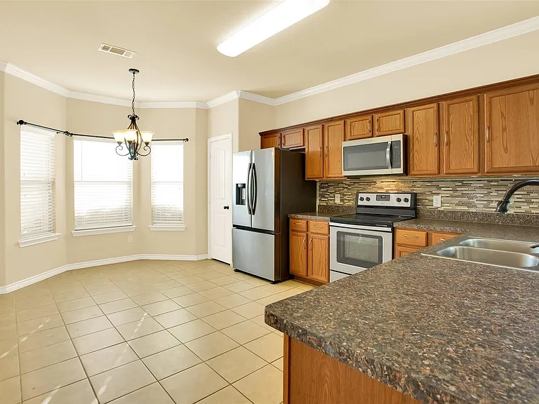 4813 Pinnacle Pl — Photo 10
