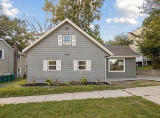 711 Ann St, Mishawaka, IN 46545