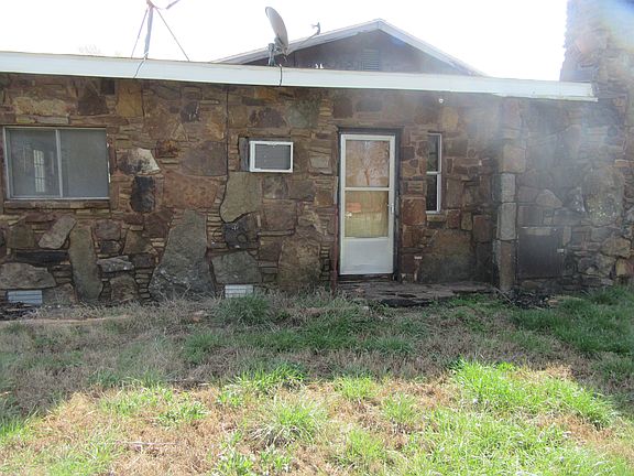 5th image of 331 W Chincapin St