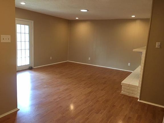 5th image of 5032 Strickland Ave