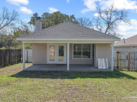 2nd image of 8046 Heirloom Dr