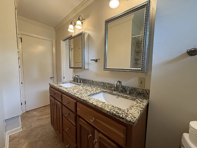 413 Harolds Dr NW — Photo 28