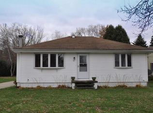 26179 Kennedy Ridge Rd, North Olmsted, OH 44070