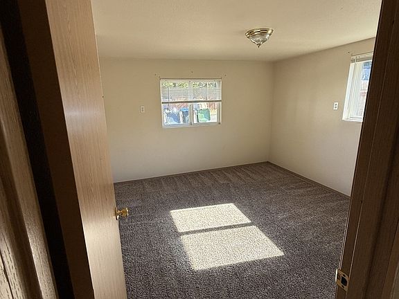 5th image of 503 W Wyandotte Ave #A