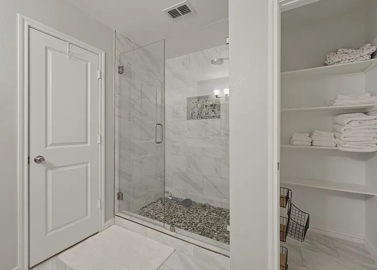 9601 Euclid Dr — Photo 45