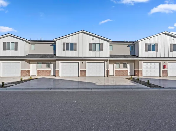 5664 E Surfers Point Ln, Nampa, ID 83687