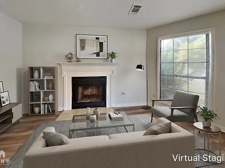 4832 Wyndam Dr — Photo 2