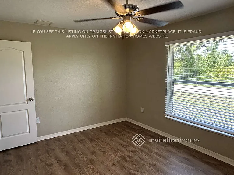 12404 Appleberg Cir — Photo 8