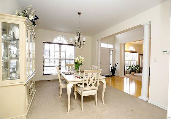 5th image of 1 Portland Grove Ct