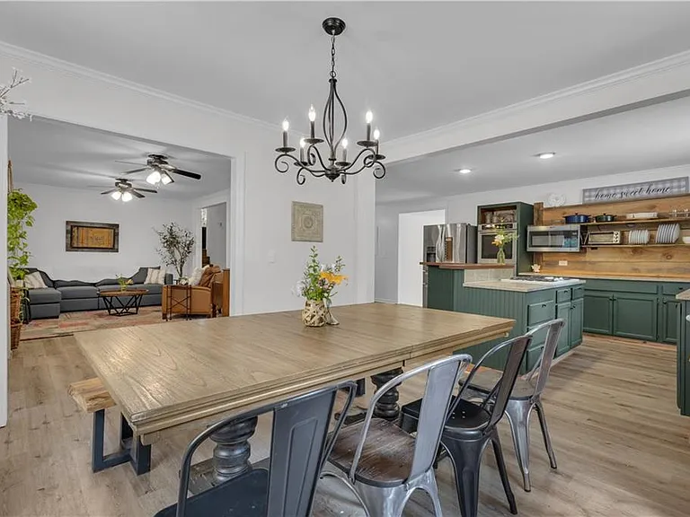 6290 Cascade Palmetto Hwy — Photo 18