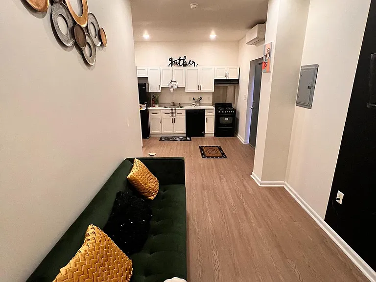9 E 26th St #3 — Photo 3