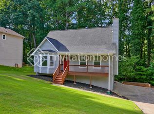 1136 Norfolk Dr NW, Acworth, GA 30102