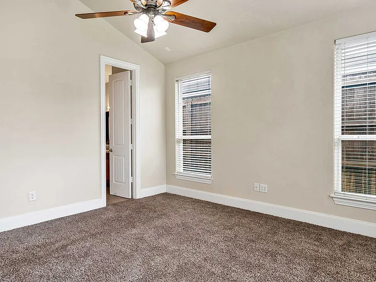 Kara Lynn Place Luxury Homes- ASK ABOUT OUR SPRING MOVE-IN SPECIAL TODAY! — Photo 99