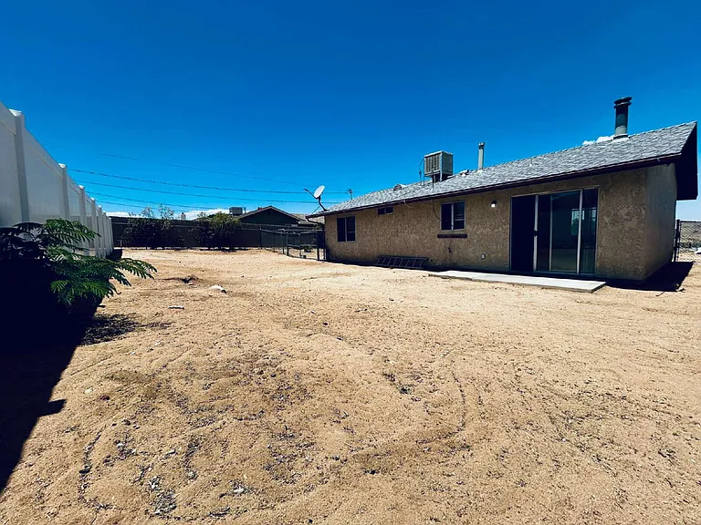 60399 Granada Dr — Photo 38